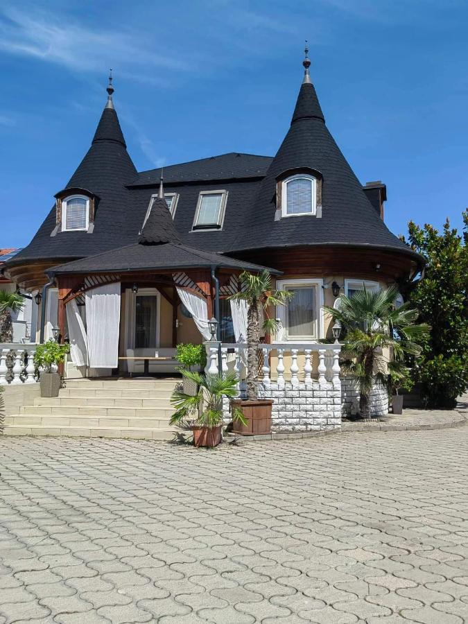 Kastely Villa 凯斯特海伊 外观 照片